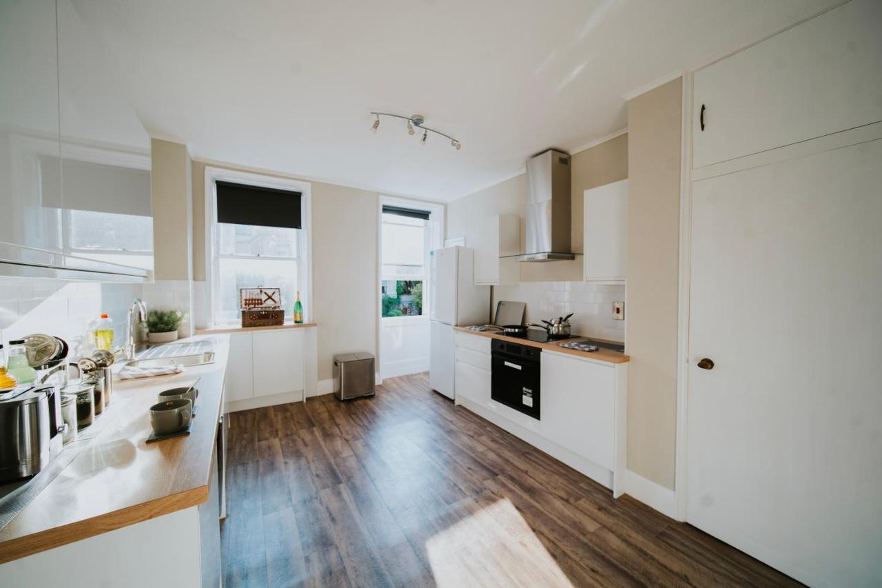 Roman Penthouse- City Skyline Views, 4K Tvs, 5G Wifi And More! Leilighet Bath Eksteriør bilde